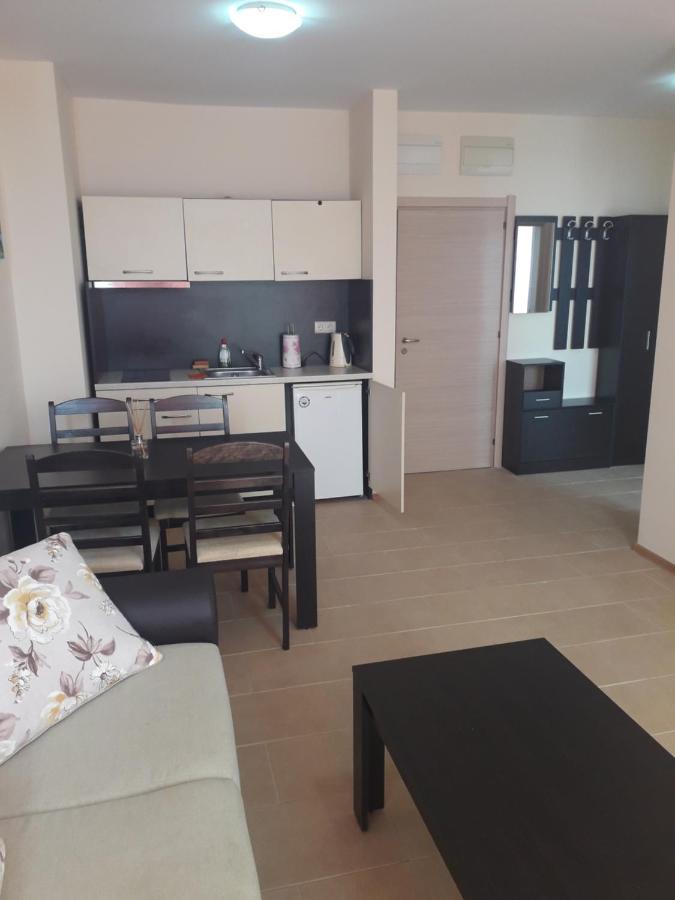 Gradina Sunny Deluxe Apartment Sozopol Extérieur photo