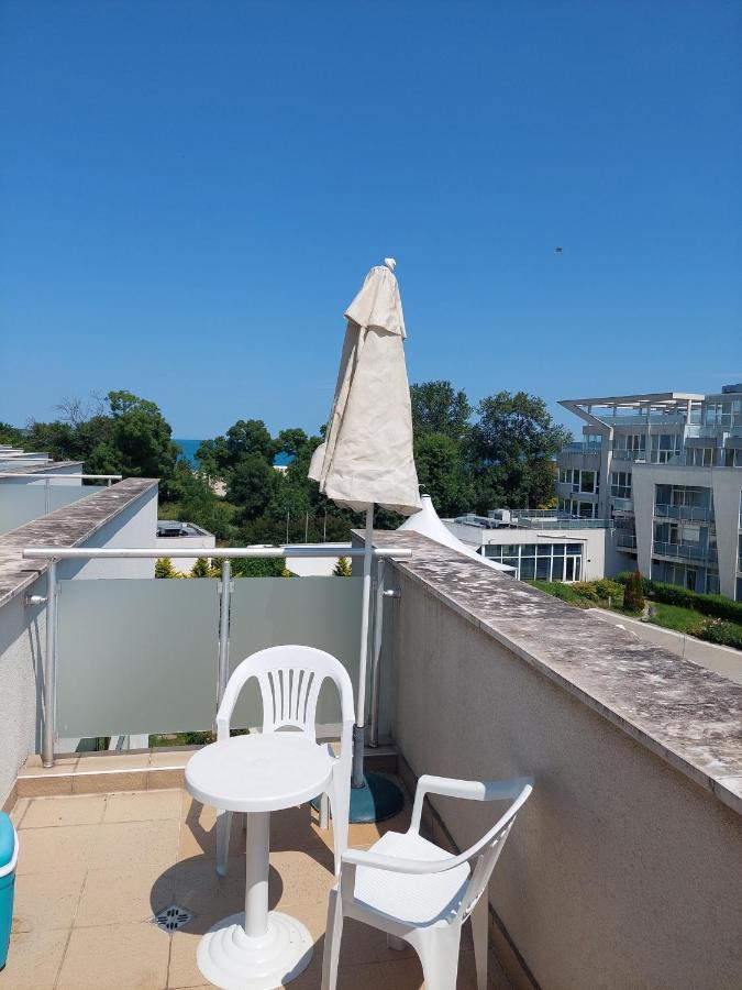 Gradina Sunny Deluxe Apartment Sozopol Extérieur photo