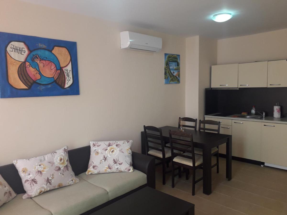 Gradina Sunny Deluxe Apartment Sozopol Extérieur photo